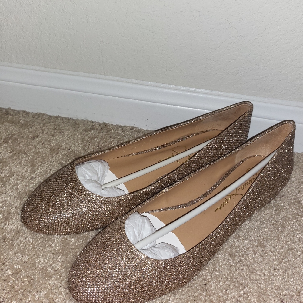 Gold flats